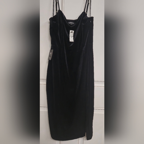 Women's Size Medium Express Little Black Dress. BNWT!! - Picture 6 of 16
